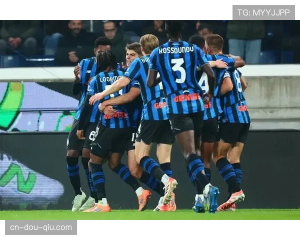 实时：比赛第78分钟，AC米兰凭借托莫里的头球将比分反超为2-1