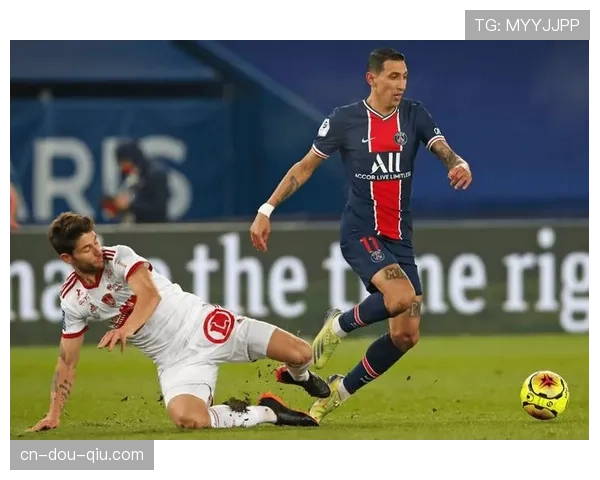 摩纳哥公布对阵布雷斯特大名单，此前伤缺的主力门将复出